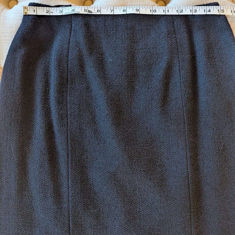 Chanel Suit Set - Picture 15 of 15